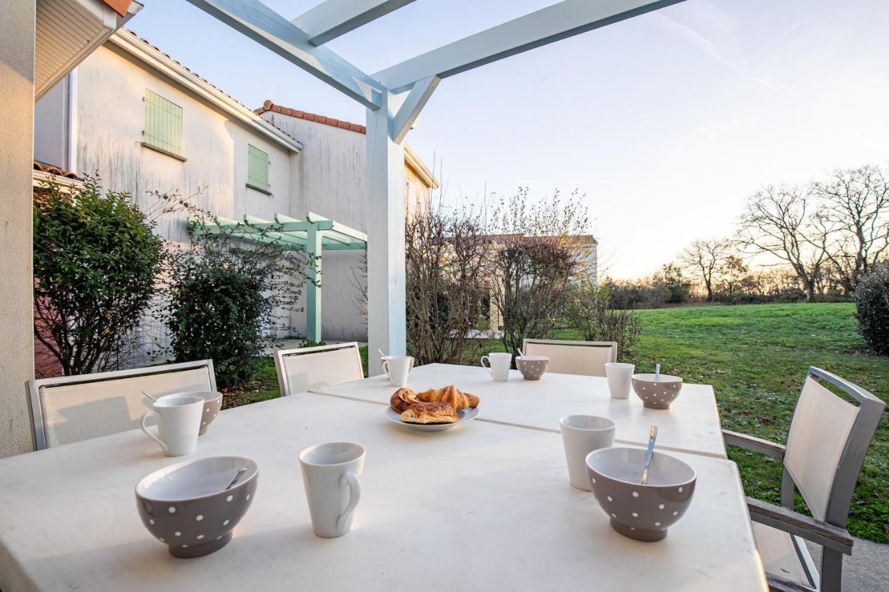 Maison Avec Terrasse Pour 6 A Talmont St-Hilaire Saint-Hilaire-de-Talmont Bagian luar foto